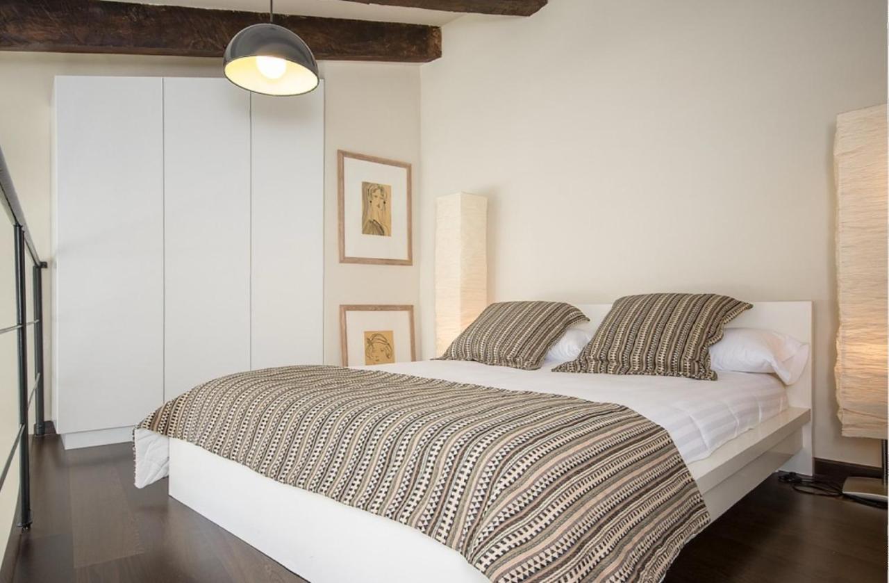 No Turistic Rental, Duplex Penthouse In The Historic Center, Valencia, Ideal For Those Looking To Stay In The City For A Season, Including Professionals And Students Exteriör bild