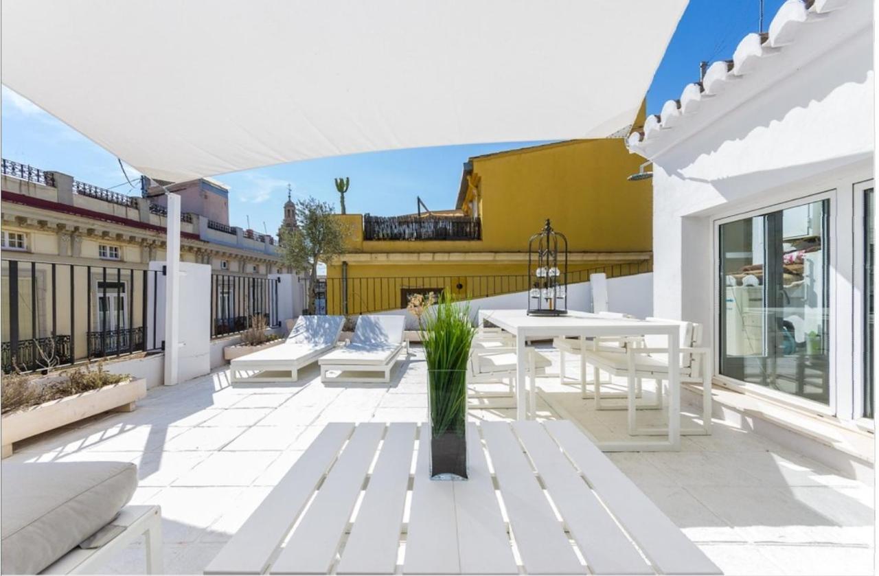 No Turistic Rental, Duplex Penthouse In The Historic Center, Valencia, Ideal For Those Looking To Stay In The City For A Season, Including Professionals And Students Exteriör bild